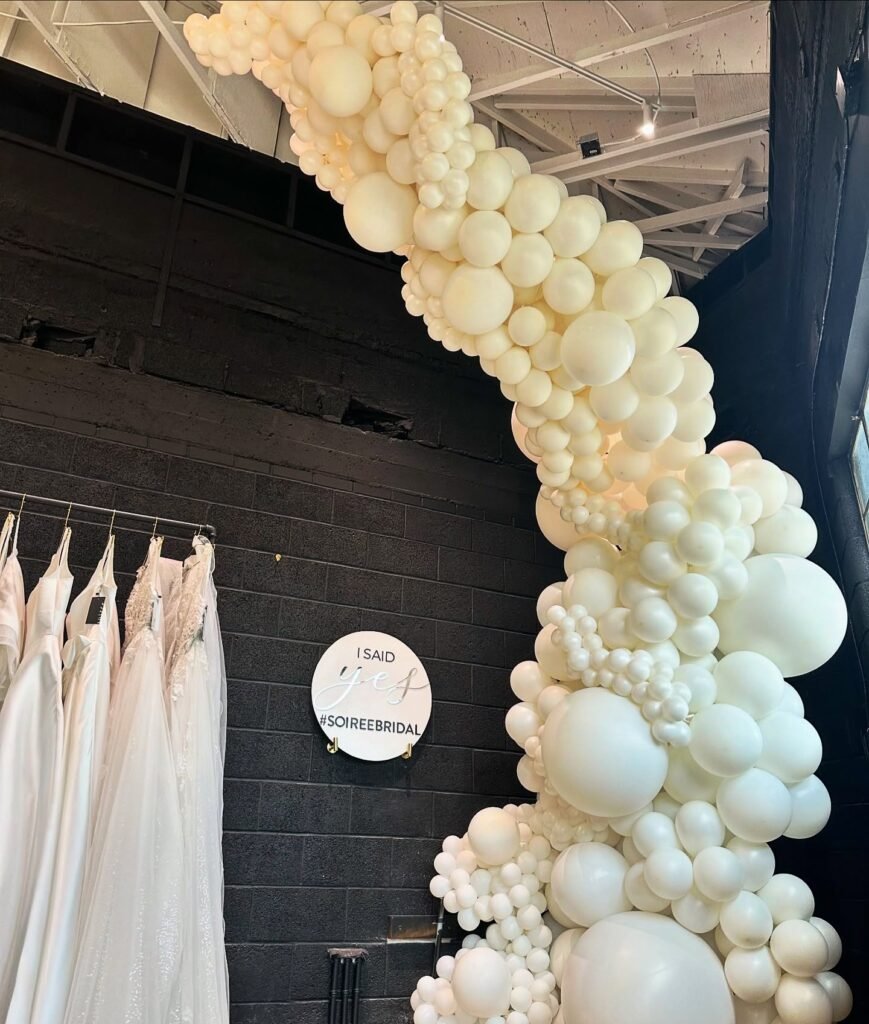 Decoration with Balloons for Wedding