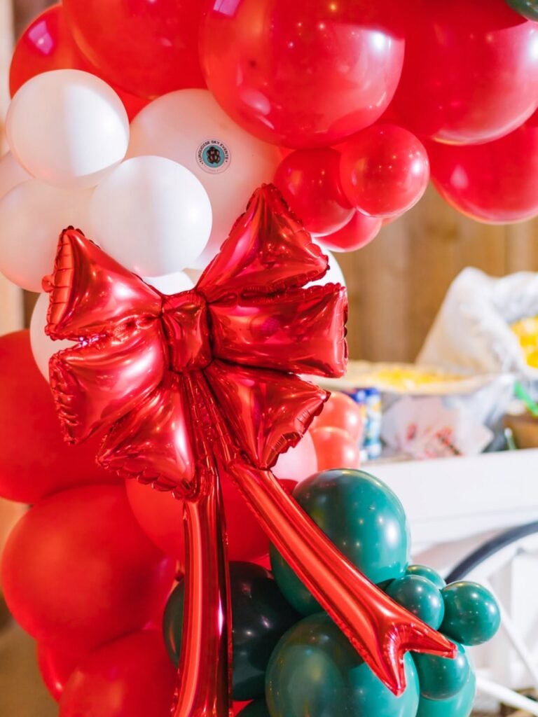 Christmas Balloon Decoration Ideas