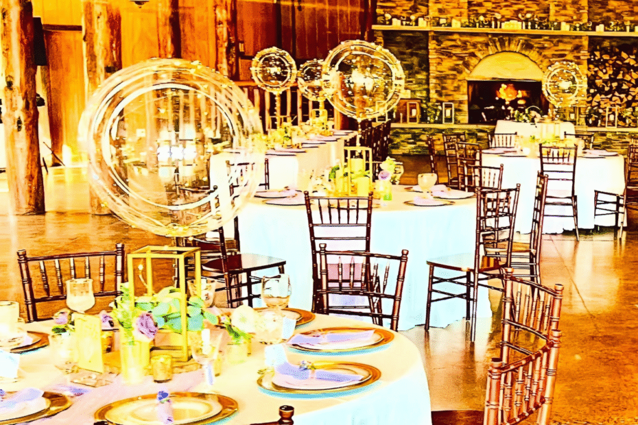How to Create Balloon Centerpieces