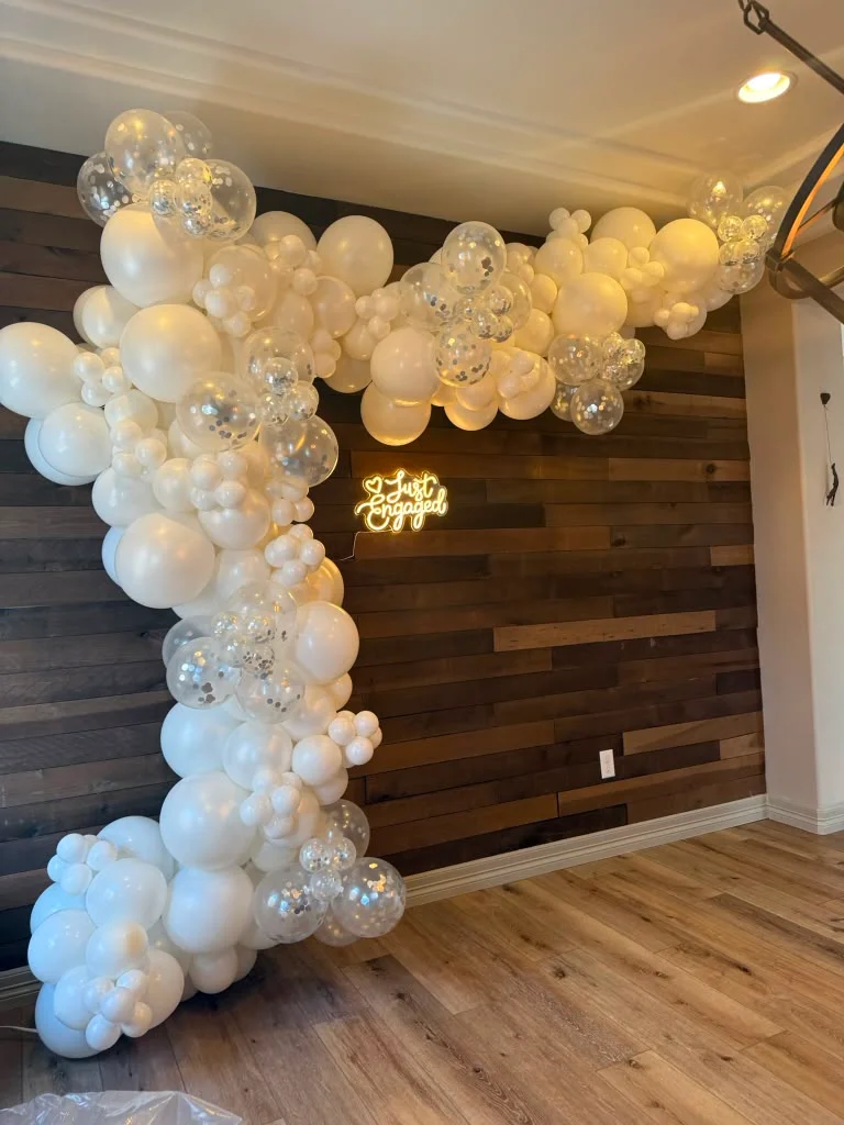 What Size Balloons for Balloon Arch