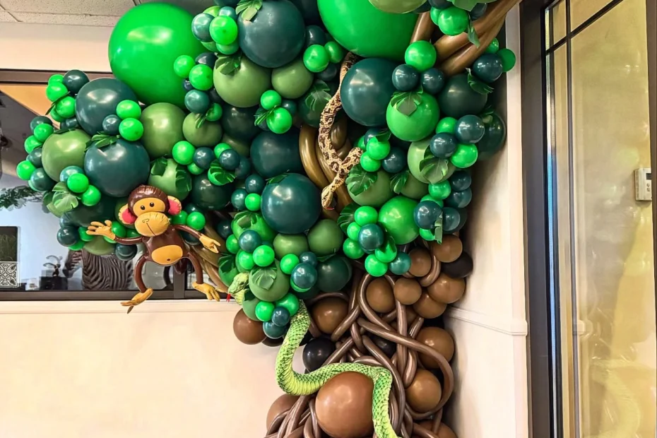 Balloon Wall Decorations