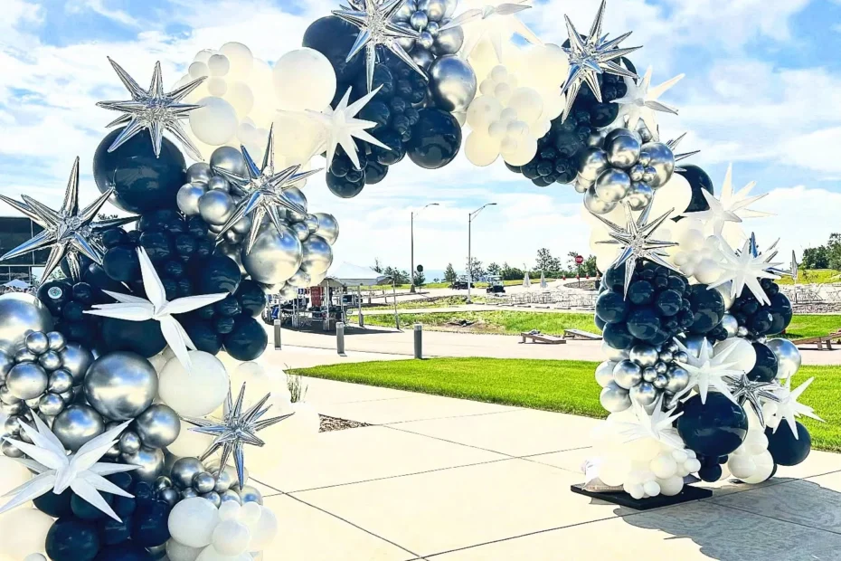 how many balloons for a 2 meter balloon arch