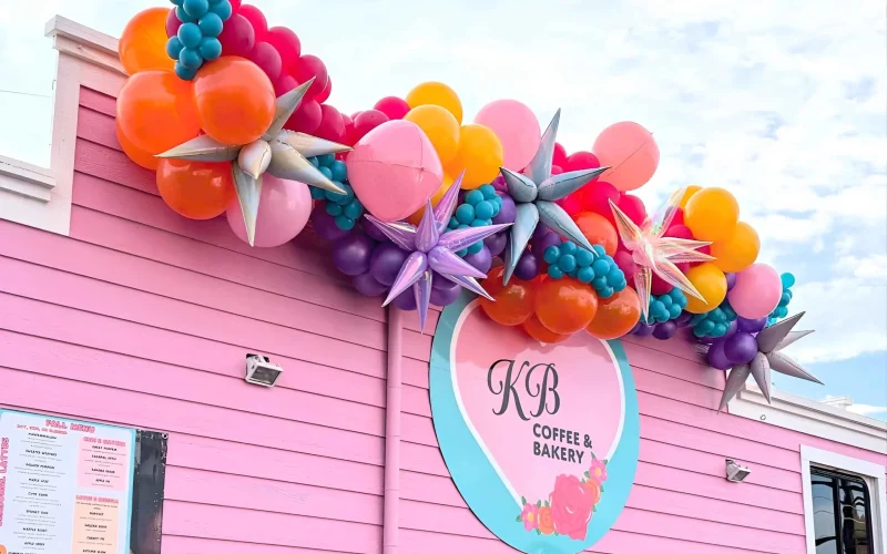 brand activation balloon decor
